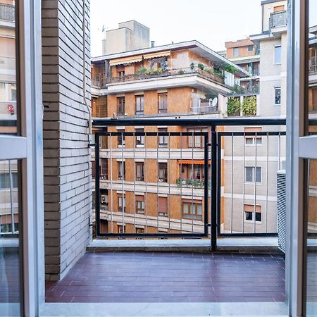 Luxury Suite Sempione Milan Bagian luar foto