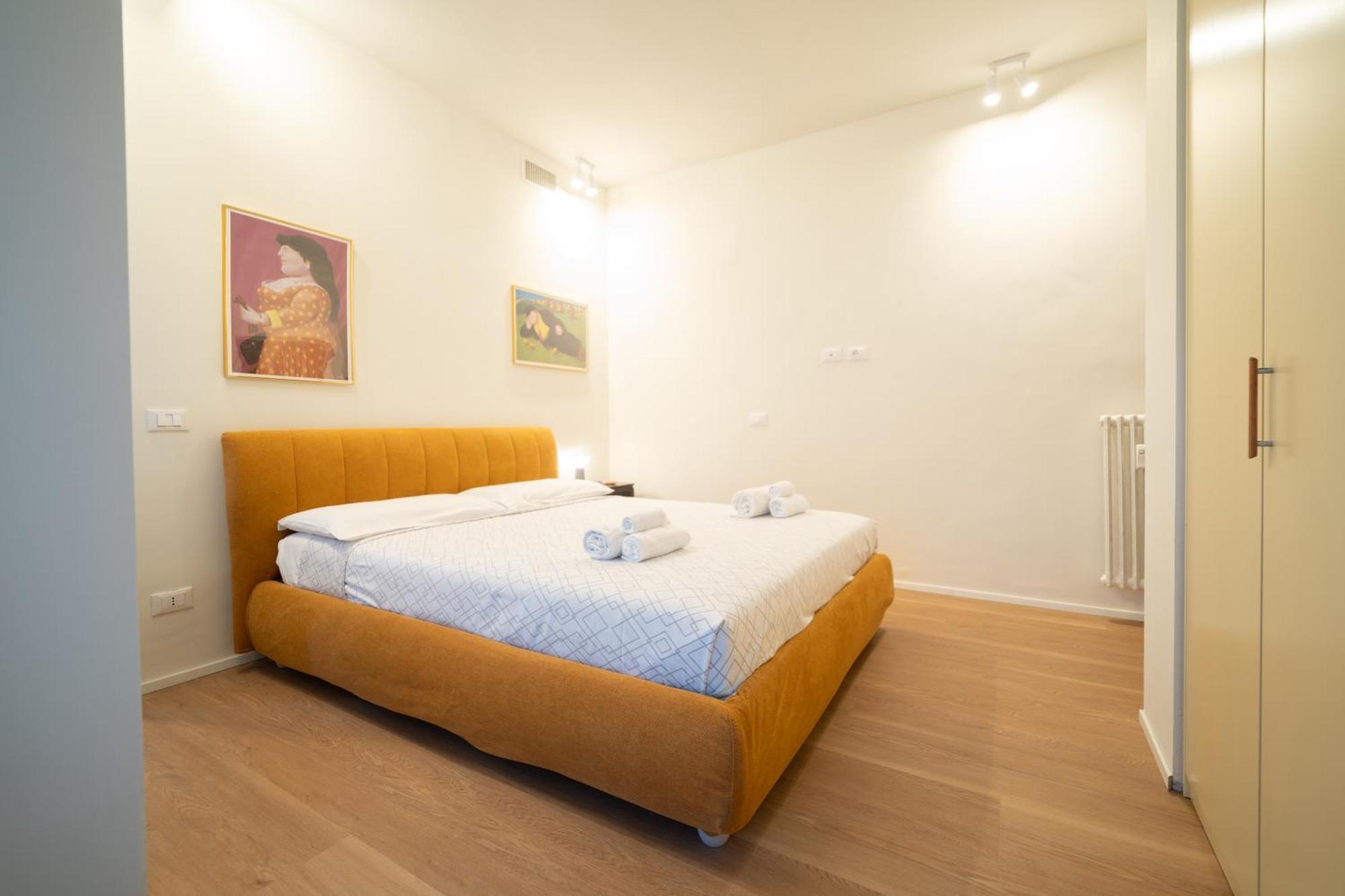 Luxury Suite Sempione Milan Bagian luar foto