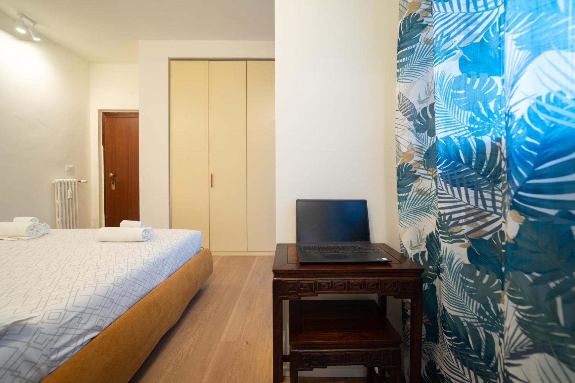 Luxury Suite Sempione Milan Bagian luar foto